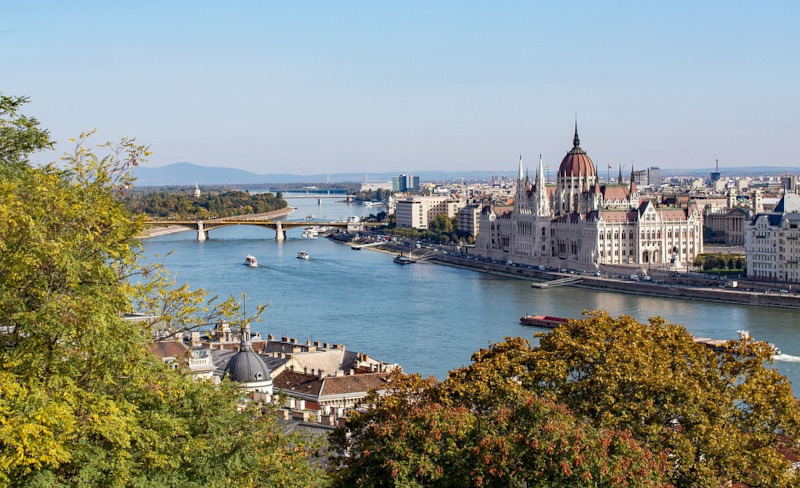 Is Hungary worth visiting Budapest