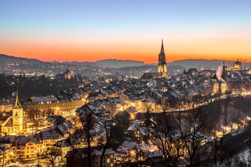 Why is Switzerland worth visiting? Should I go to Switzerland ? Bern